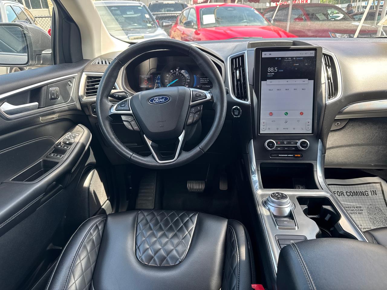 2024 Ford Edge