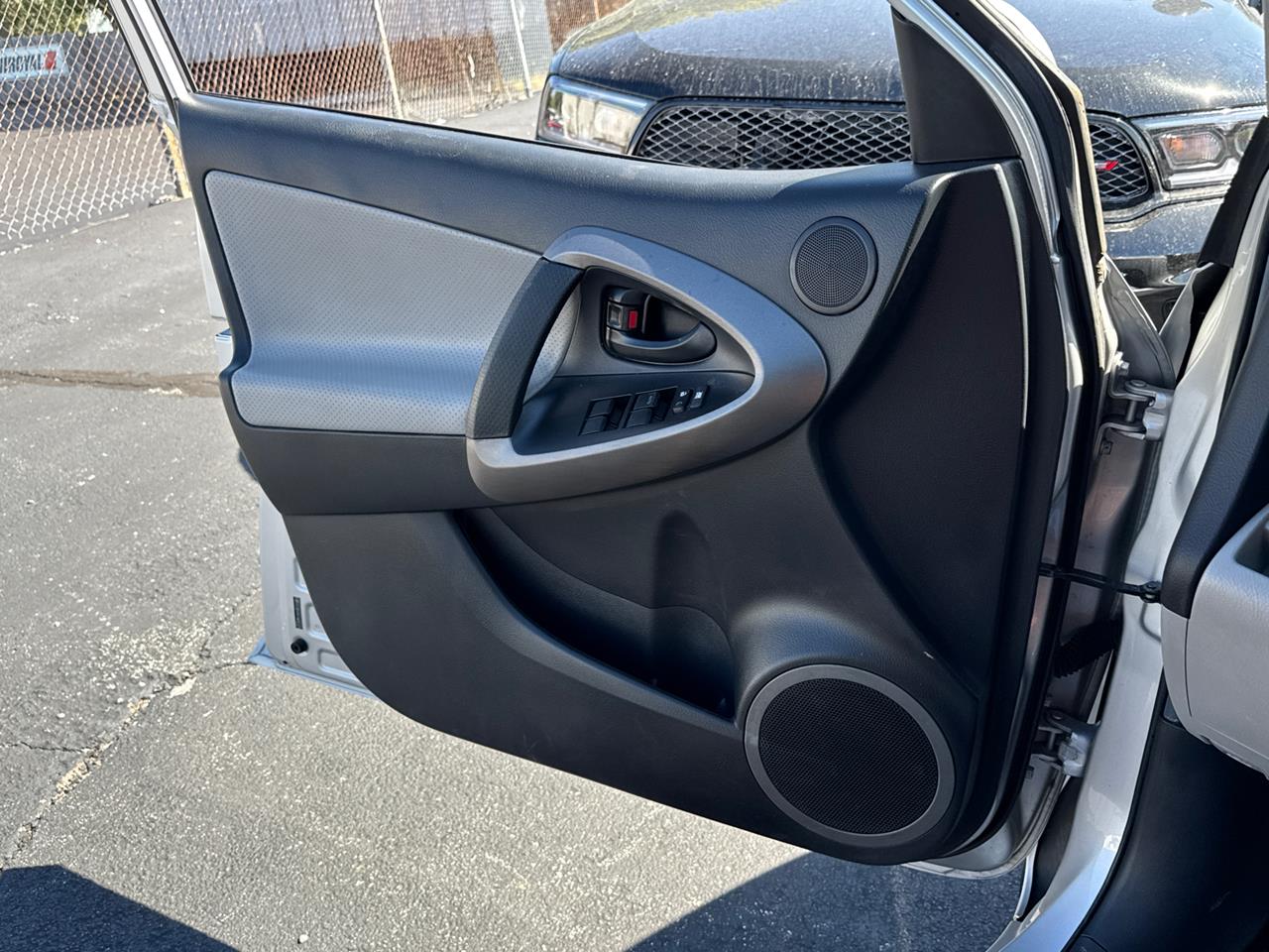2012 Toyota RAV4