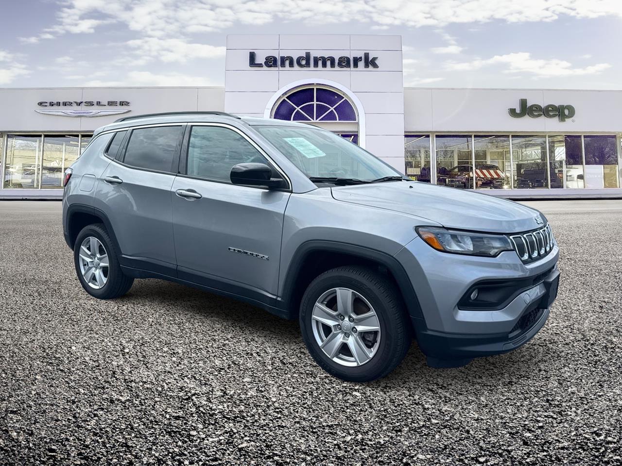 Used 2022 Jeep Compass Latitude Crossovers