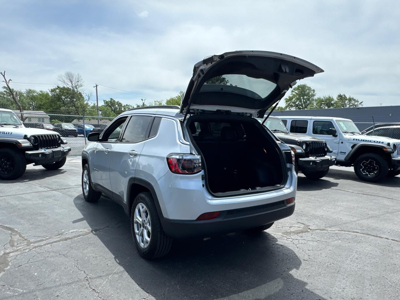 2025 Jeep Compass