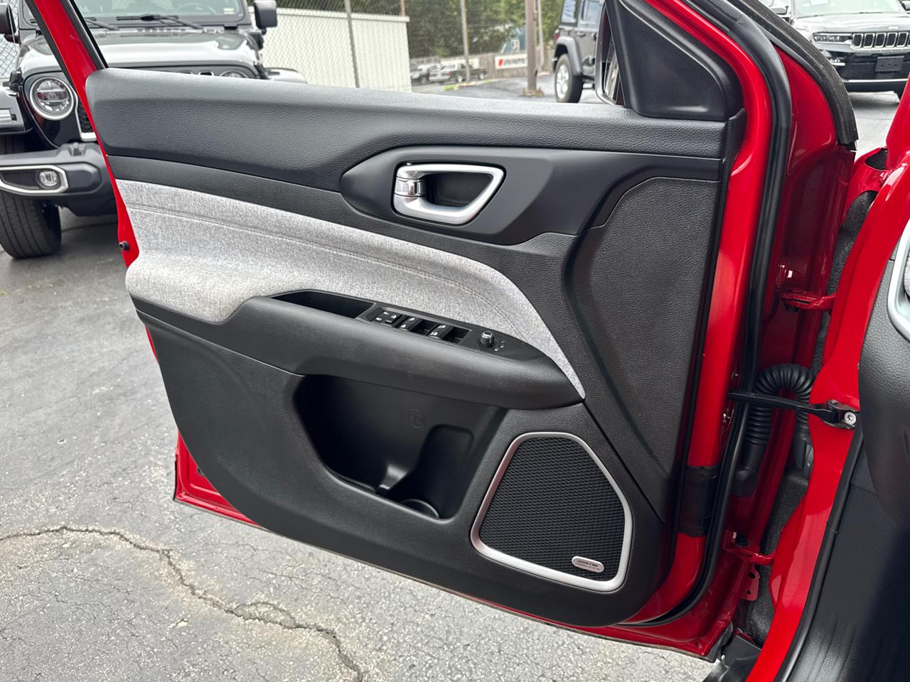 2023 Jeep Compass