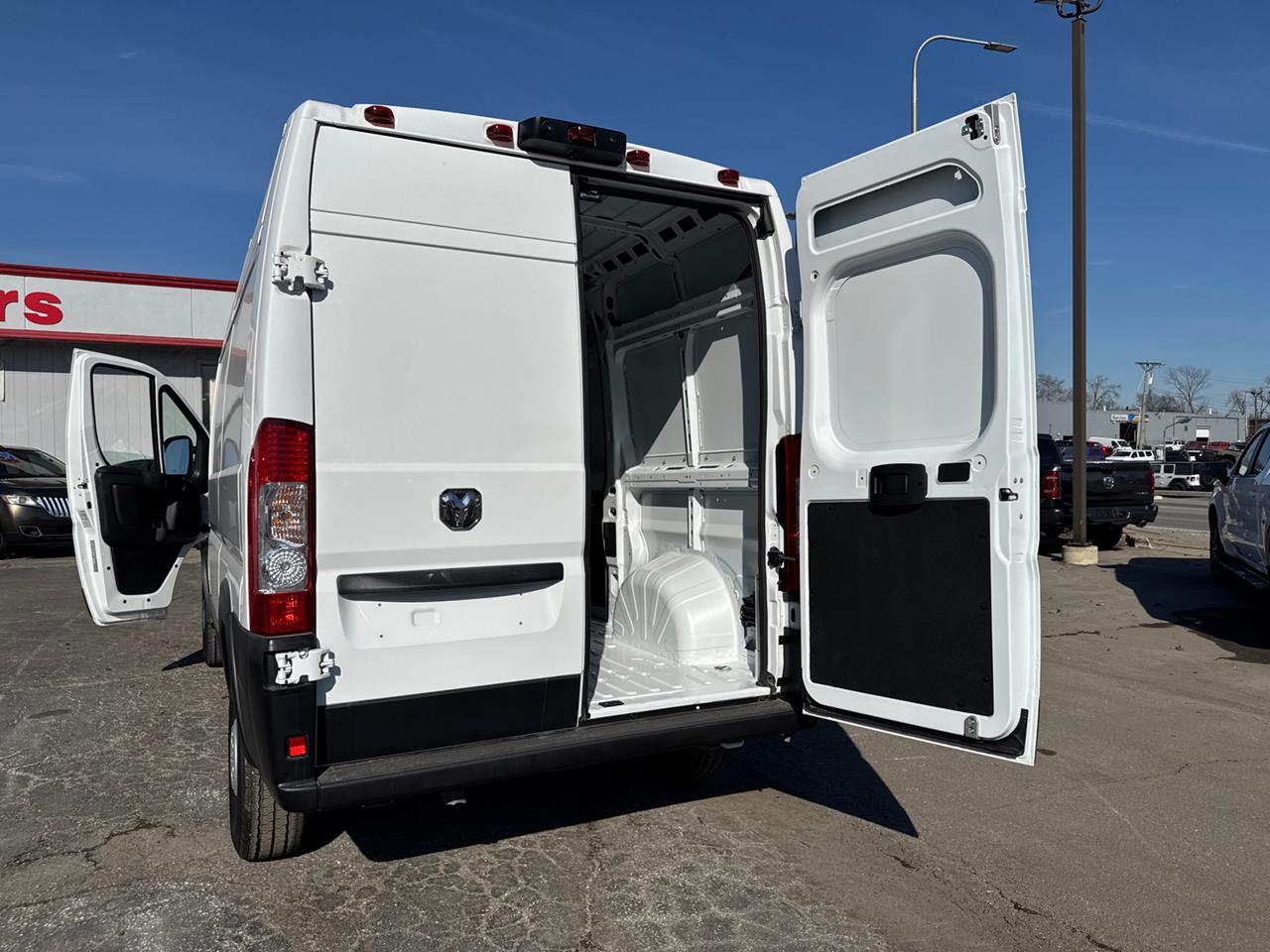 2025 Ram ProMaster Cargo Van