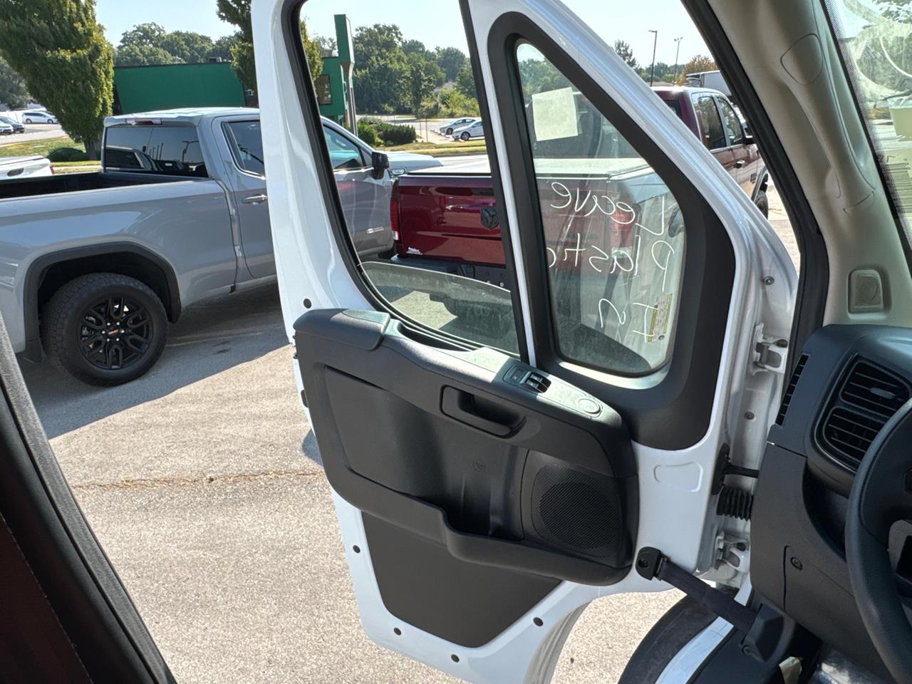 2025 Ram ProMaster Cargo Van