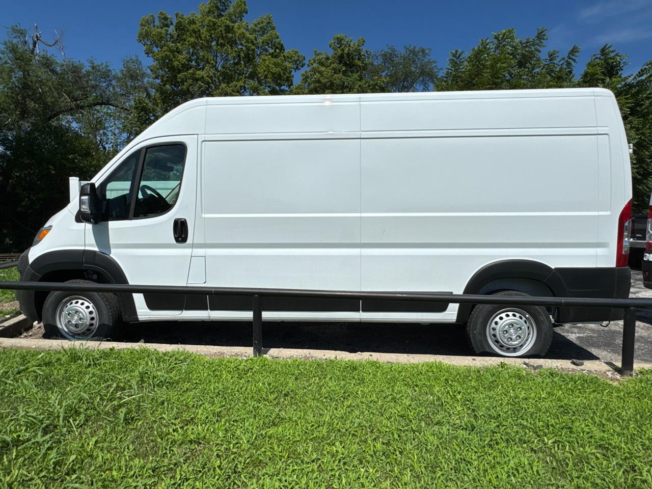 2025 Ram ProMaster Cargo Van