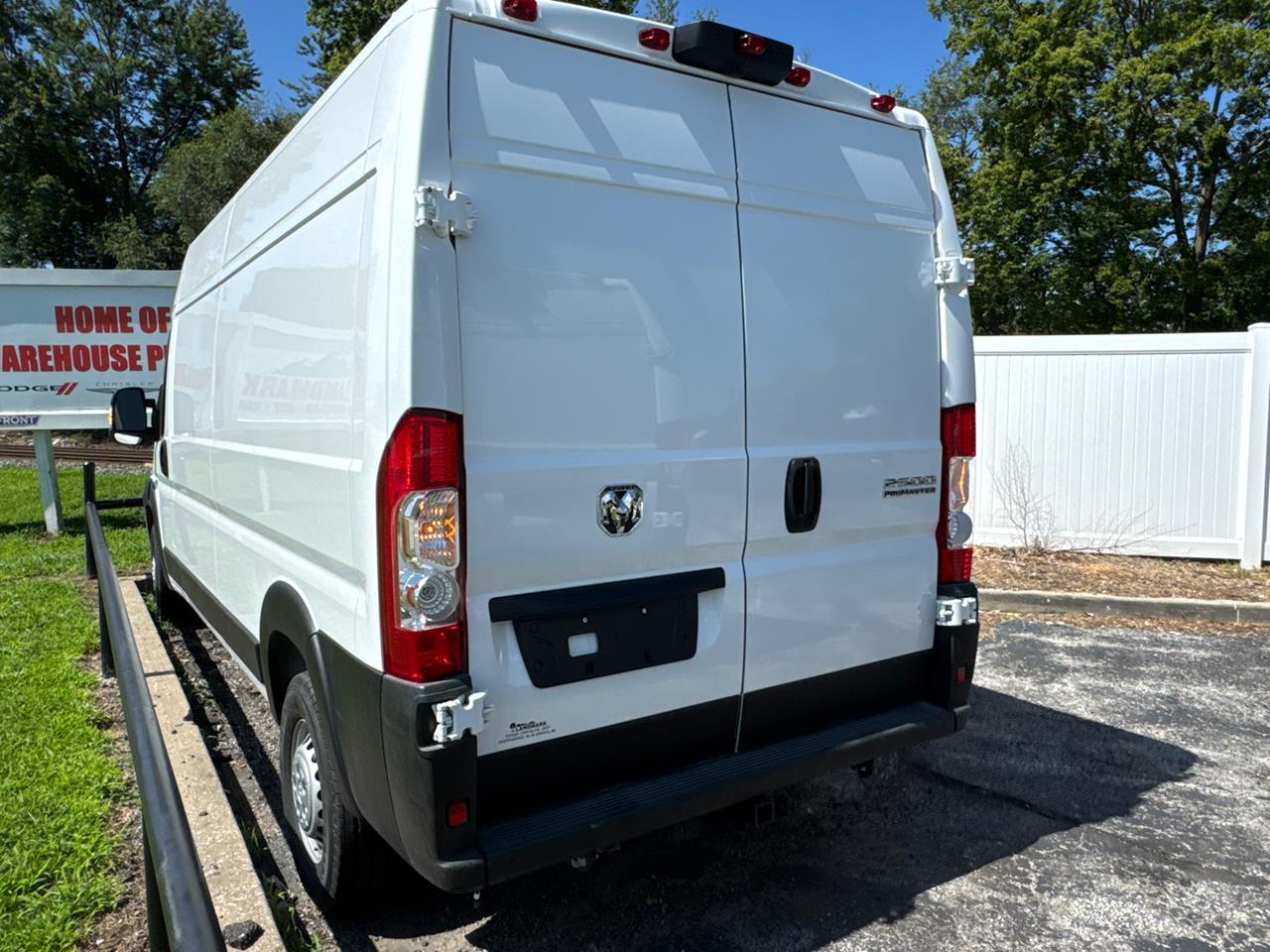 2025 Ram ProMaster Cargo Van