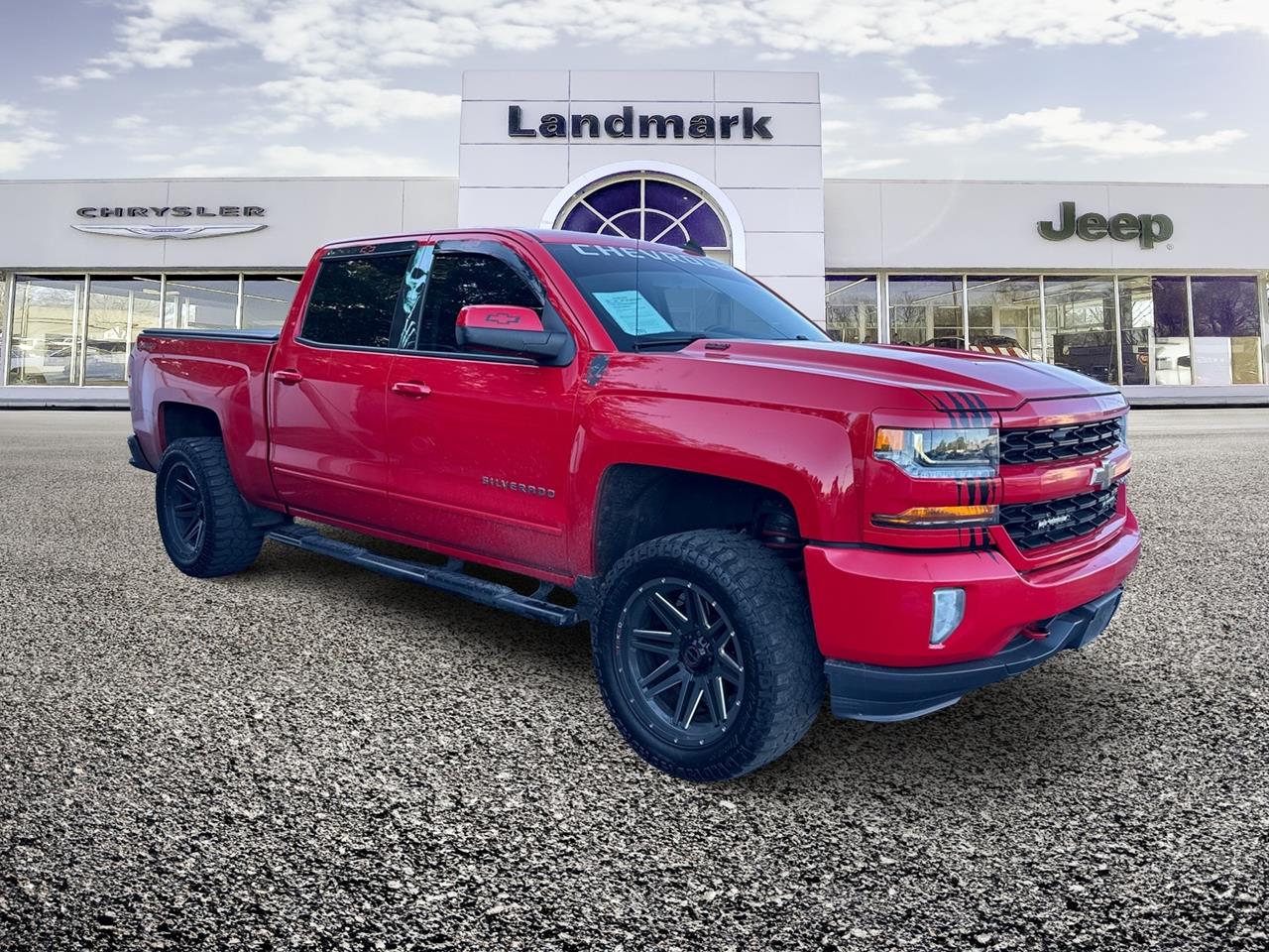 Used 2017 Chevrolet Silverado 1500 LT Trucks