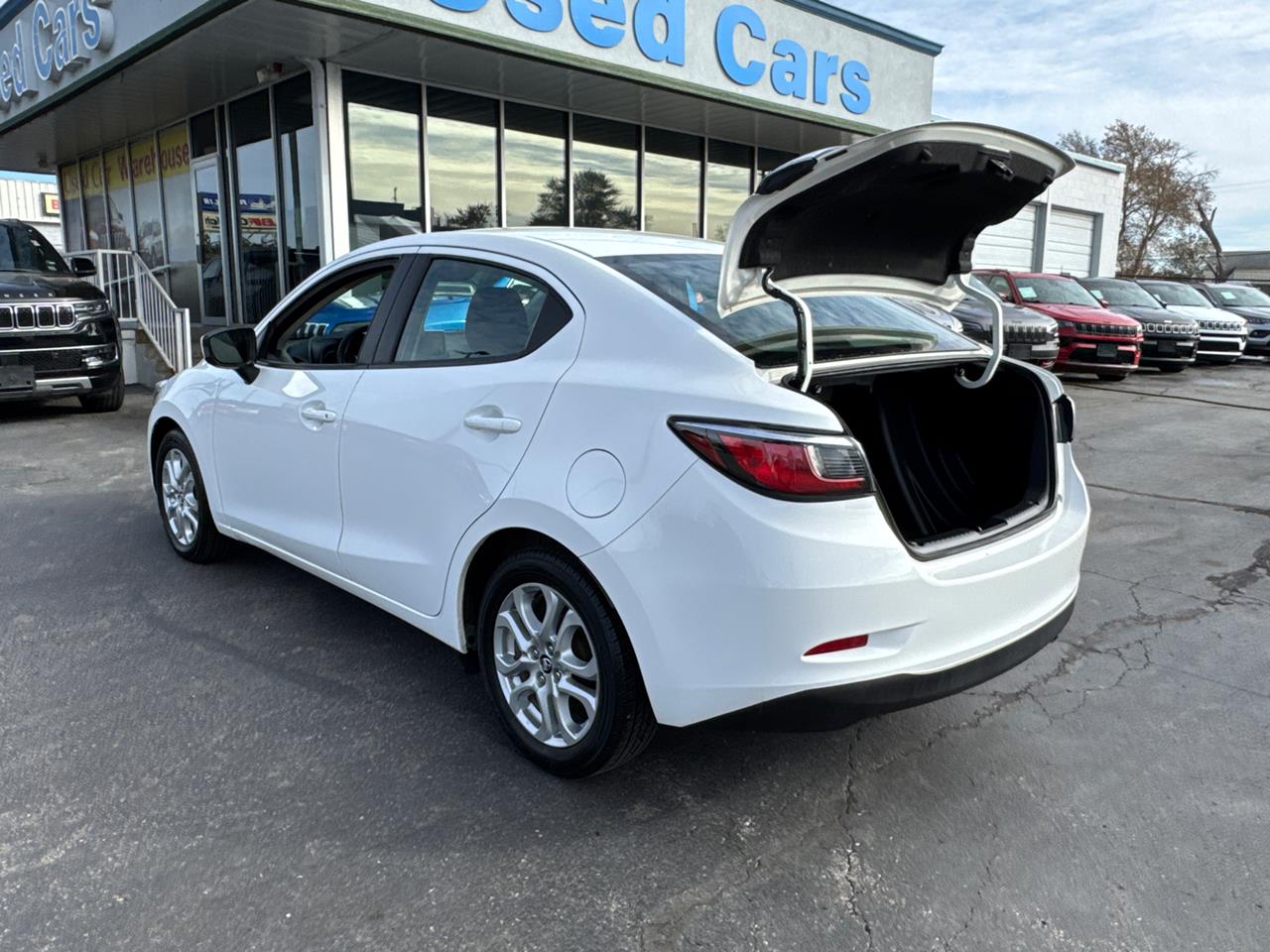 2017 Toyota Yaris iA