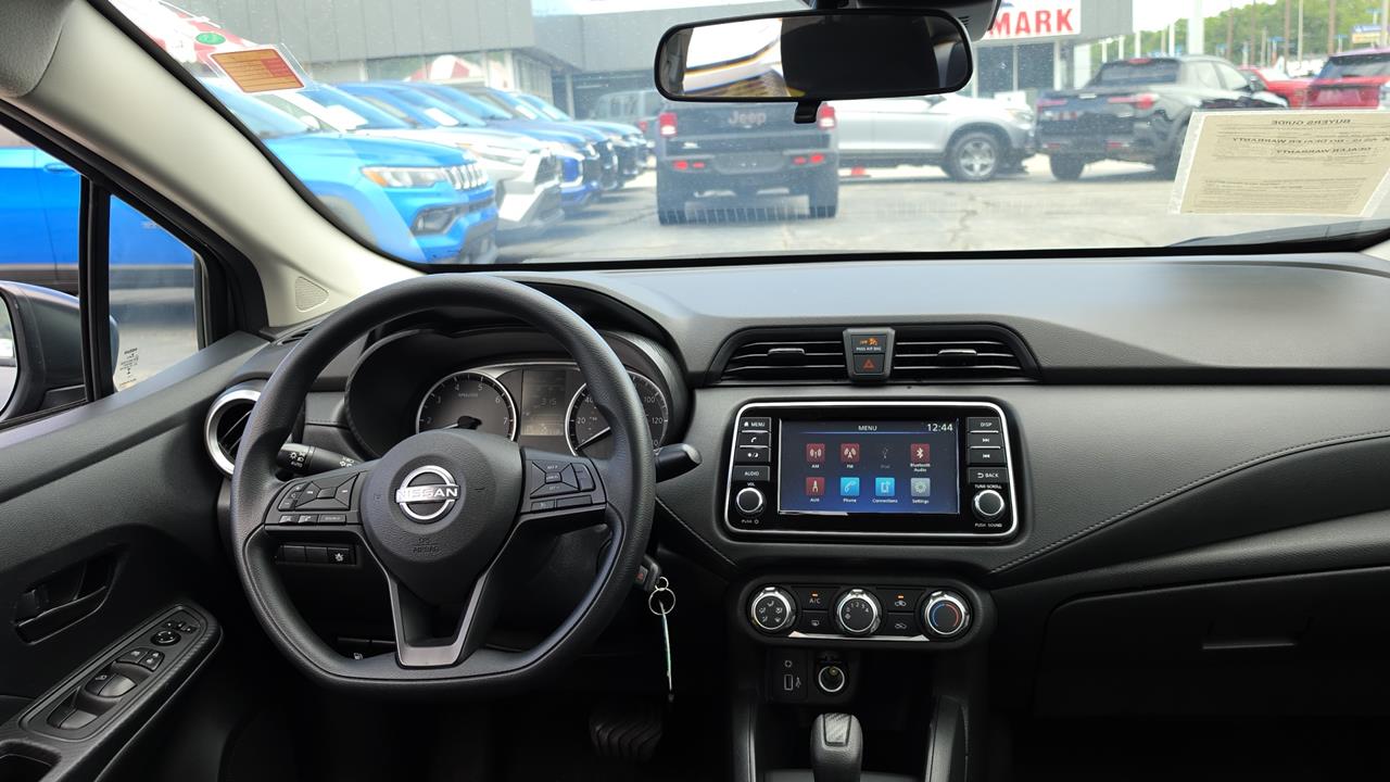 2025 Nissan Versa