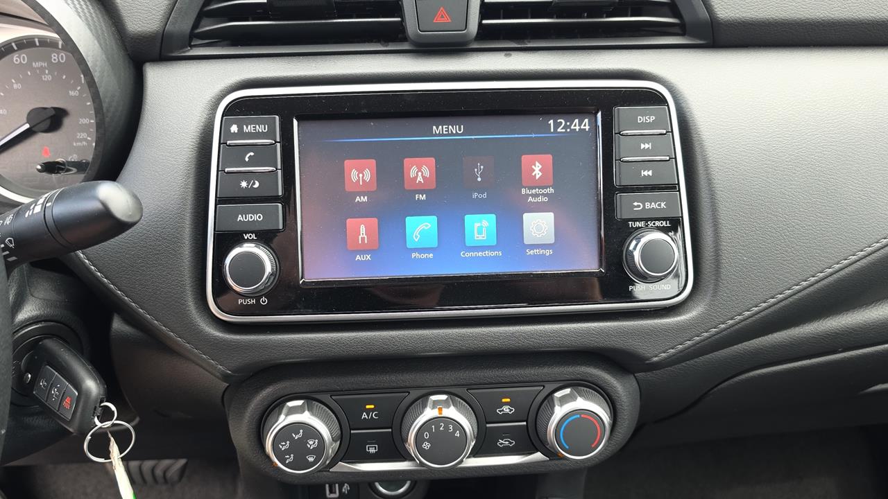 2025 Nissan Versa