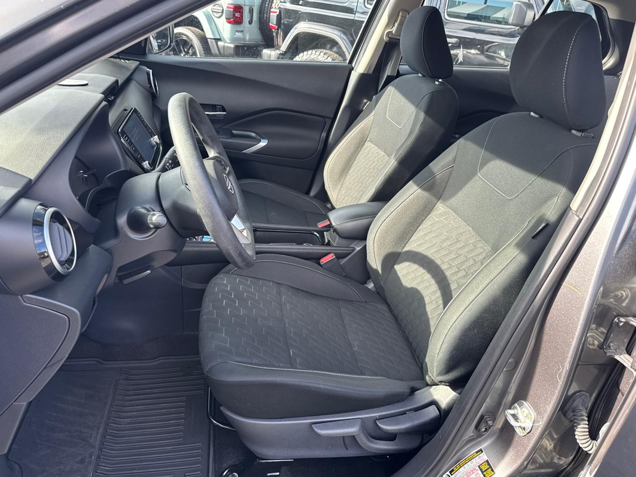 2024 Nissan Kicks