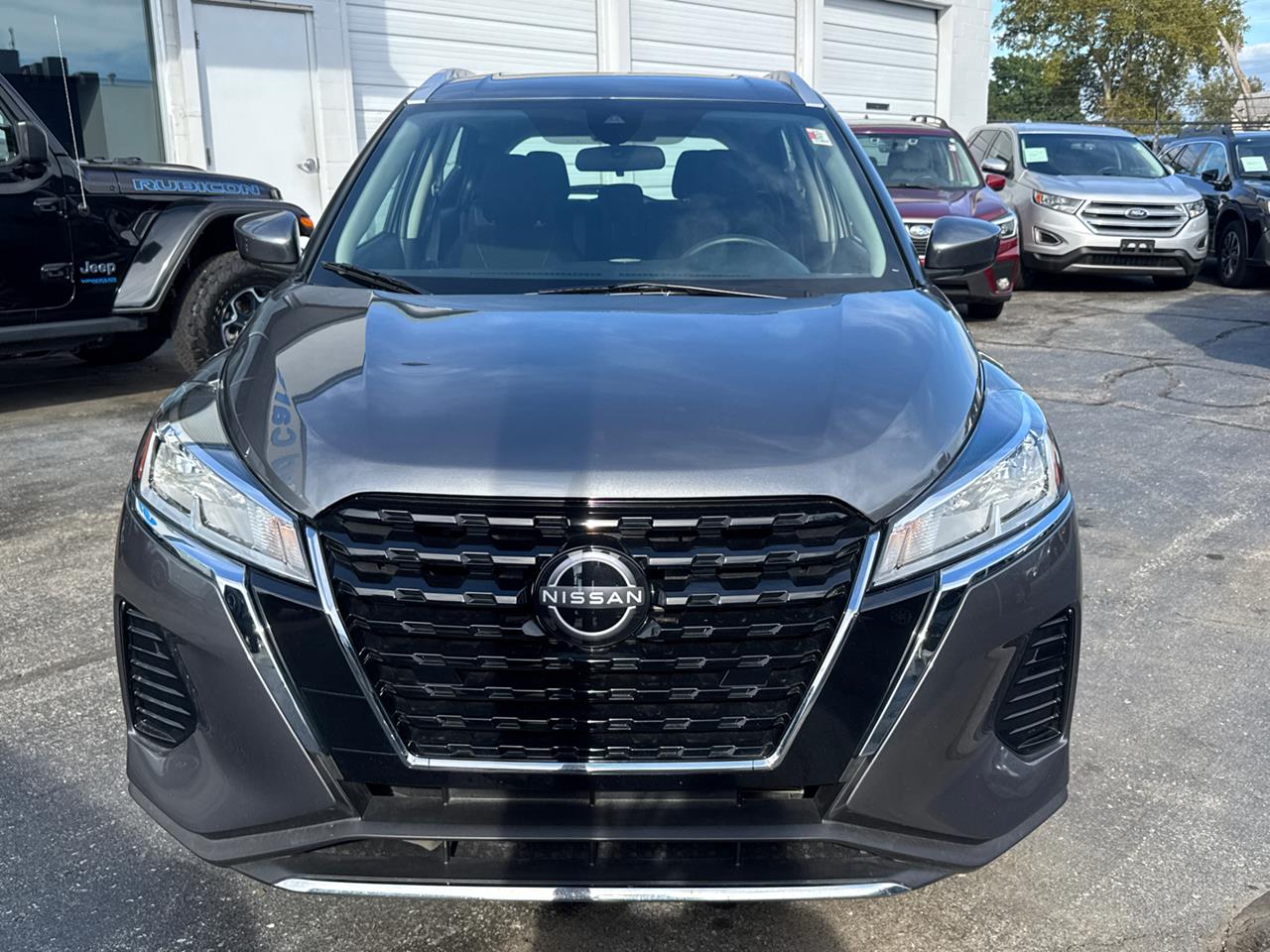 2024 Nissan Kicks