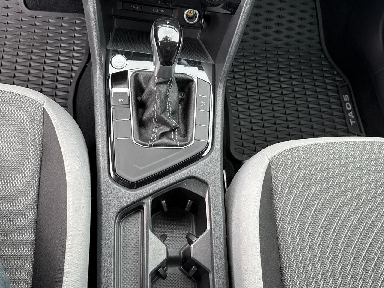 2024 Volkswagen Taos