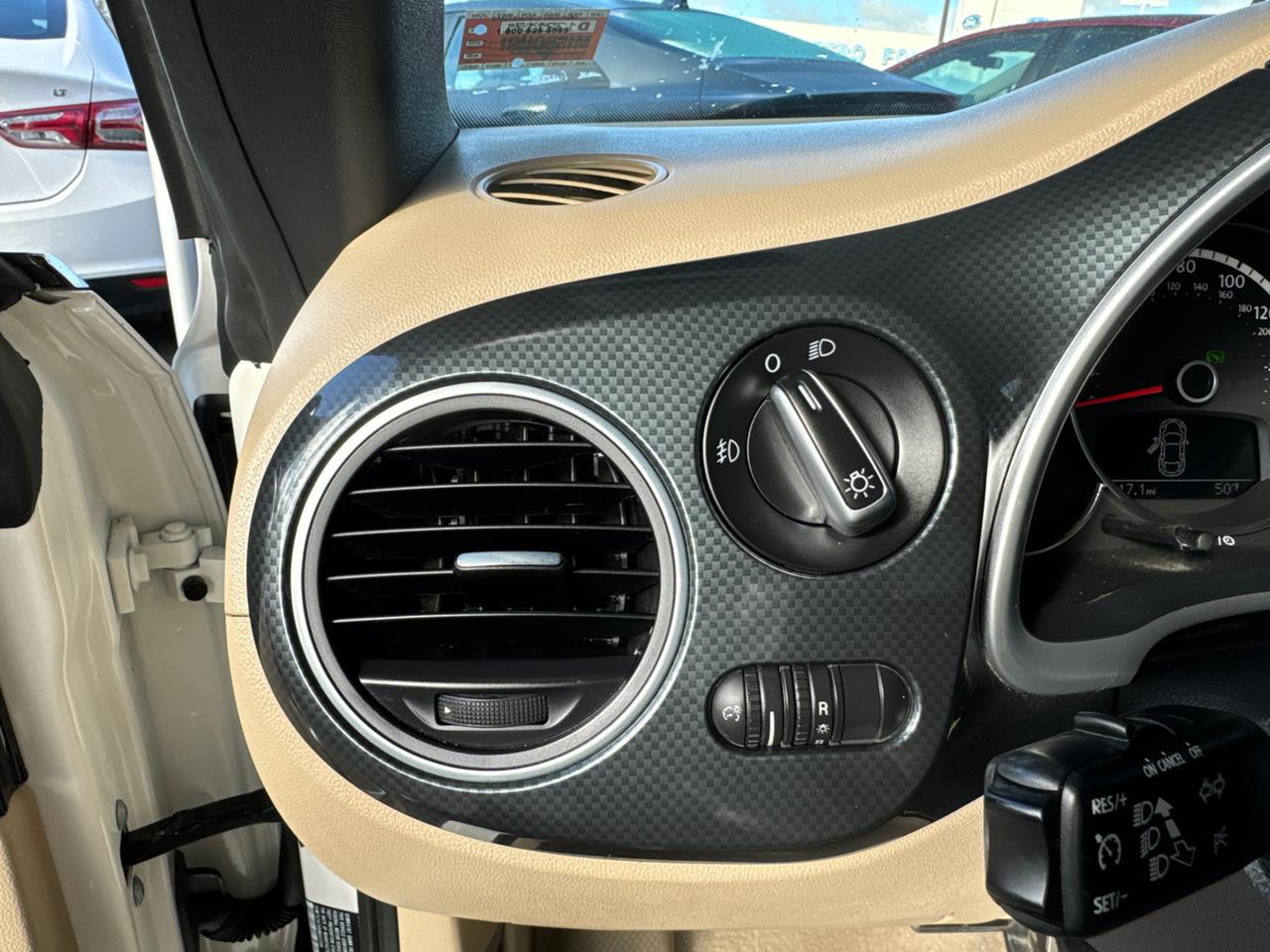 2013 Volkswagen Beetle Convertible