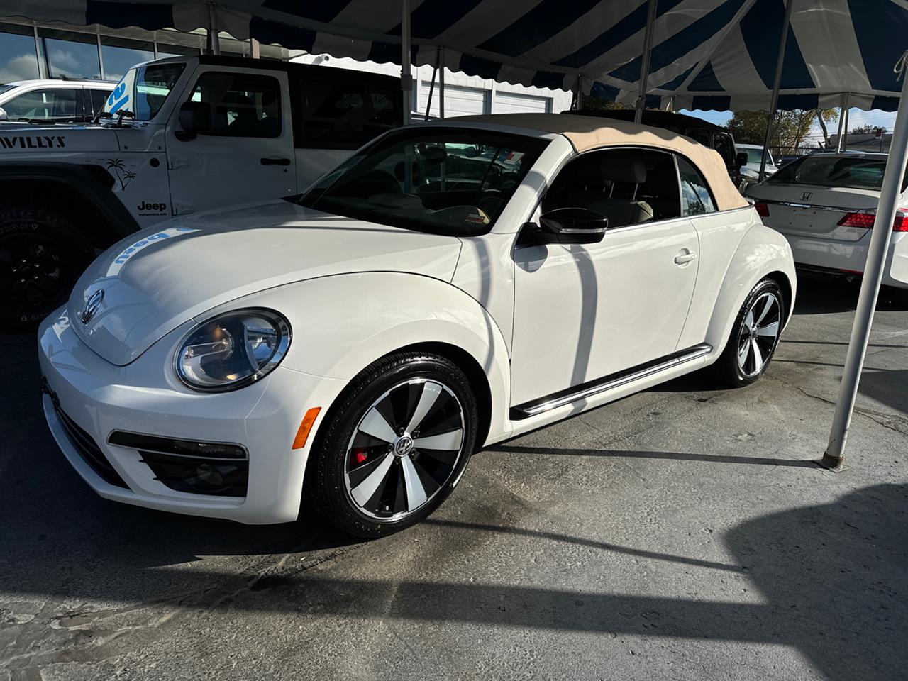 2013 Volkswagen Beetle Convertible