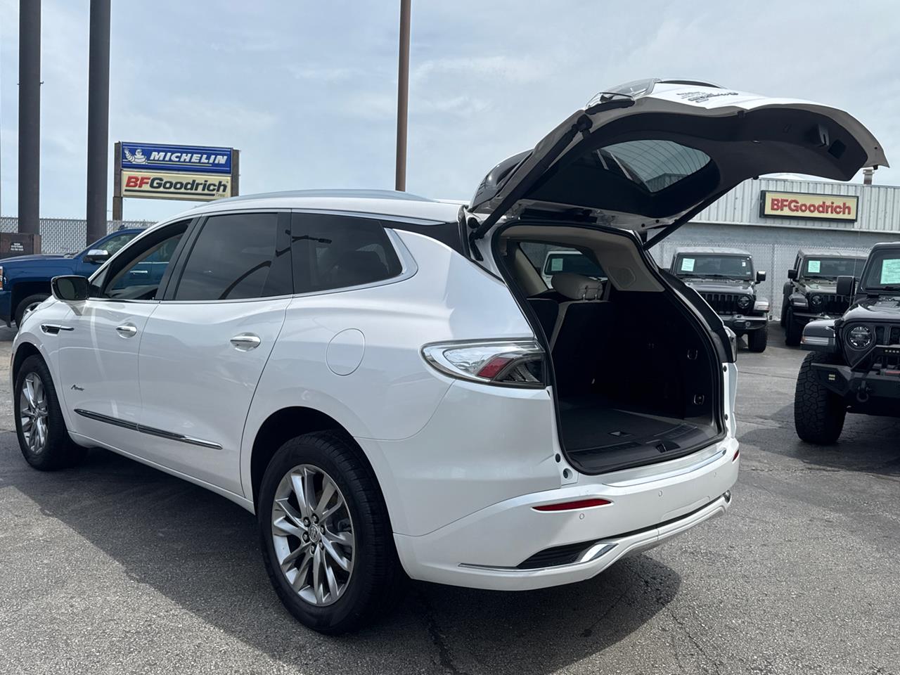 2023 Buick Enclave