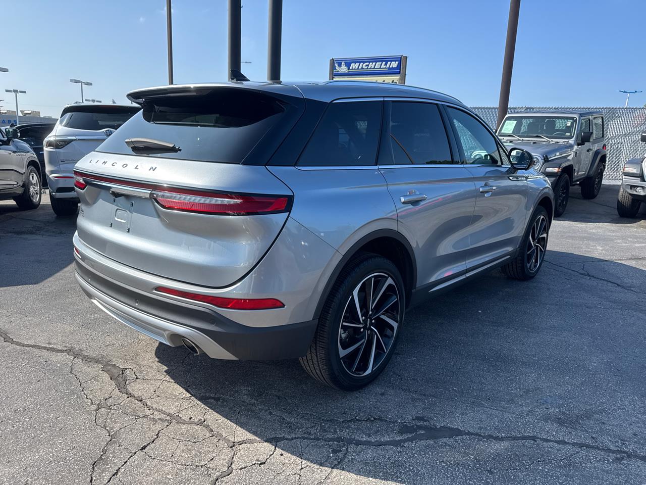2023 Lincoln Corsair