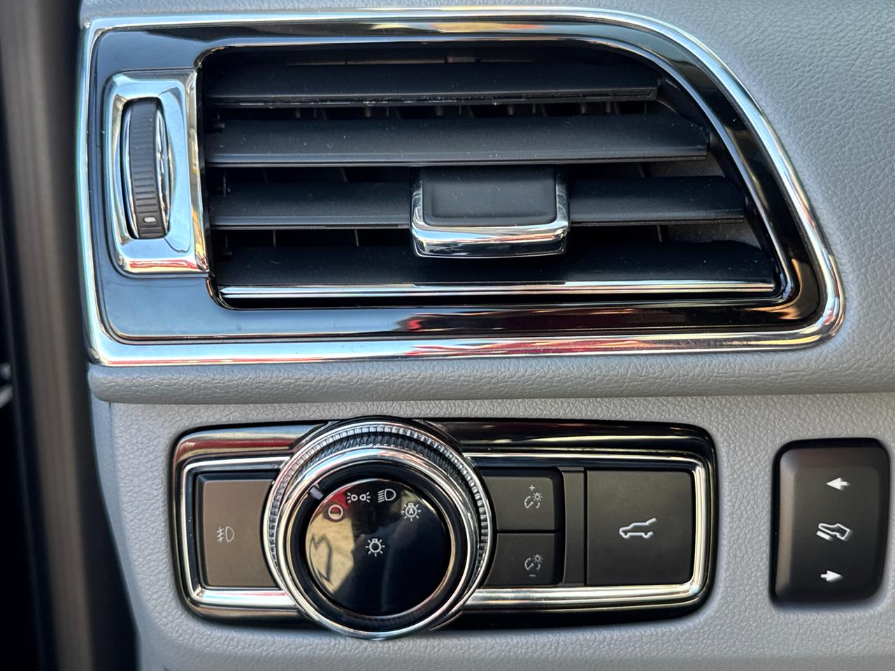 2018 Lincoln Navigator L