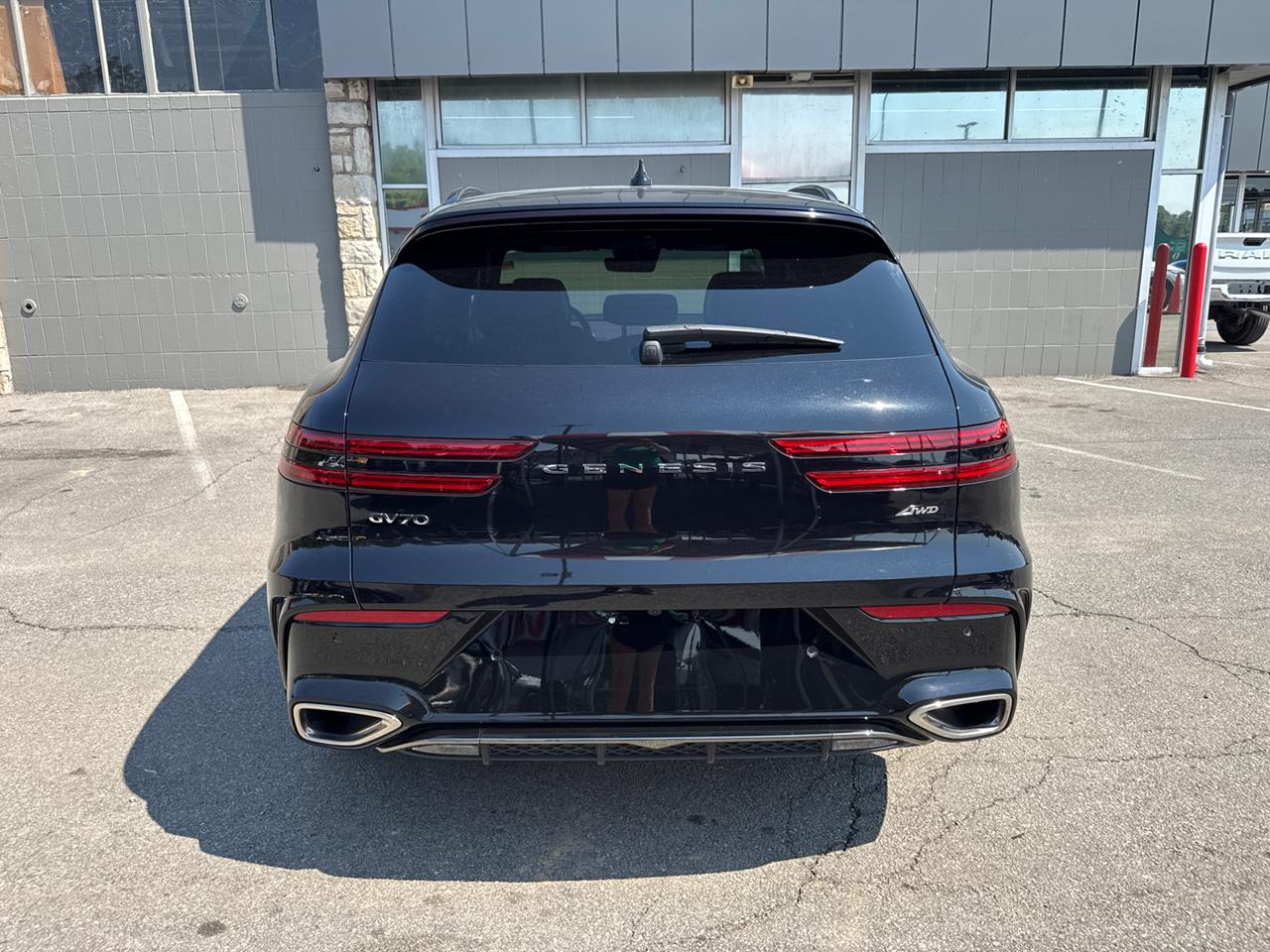 2026 Genesis GV70