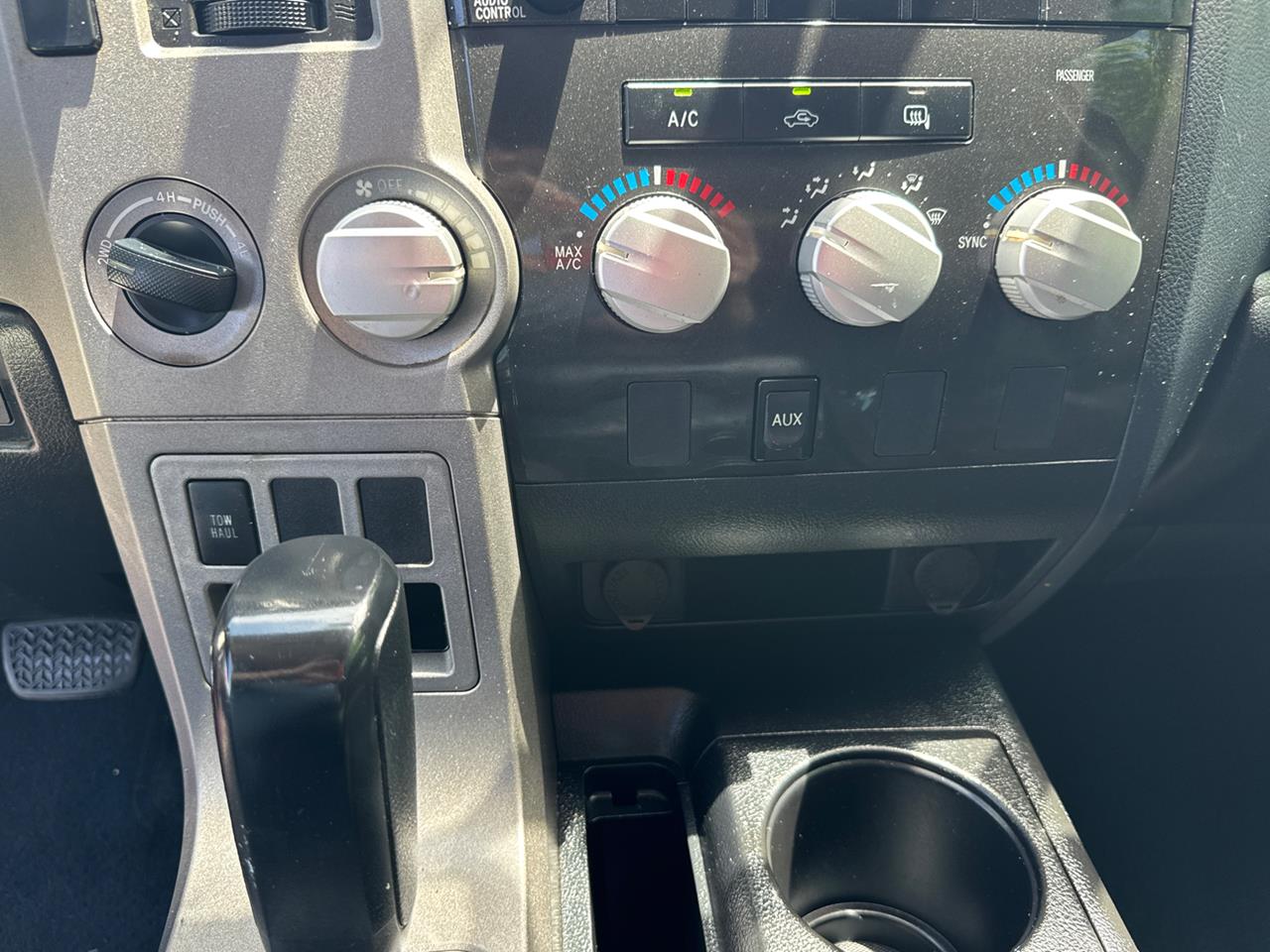 2013 Toyota Tundra 4WD Truck