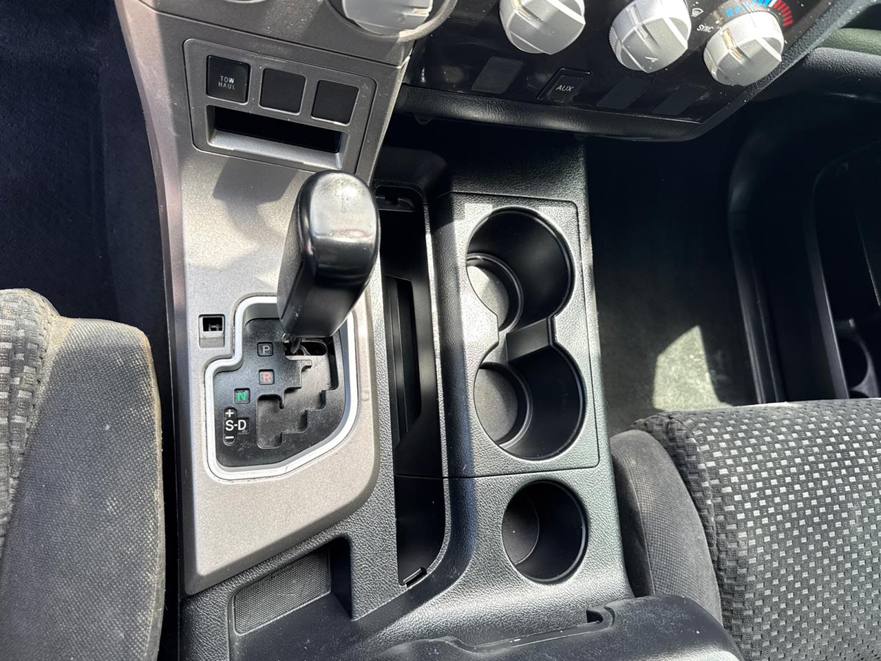 2013 Toyota Tundra 4WD Truck
