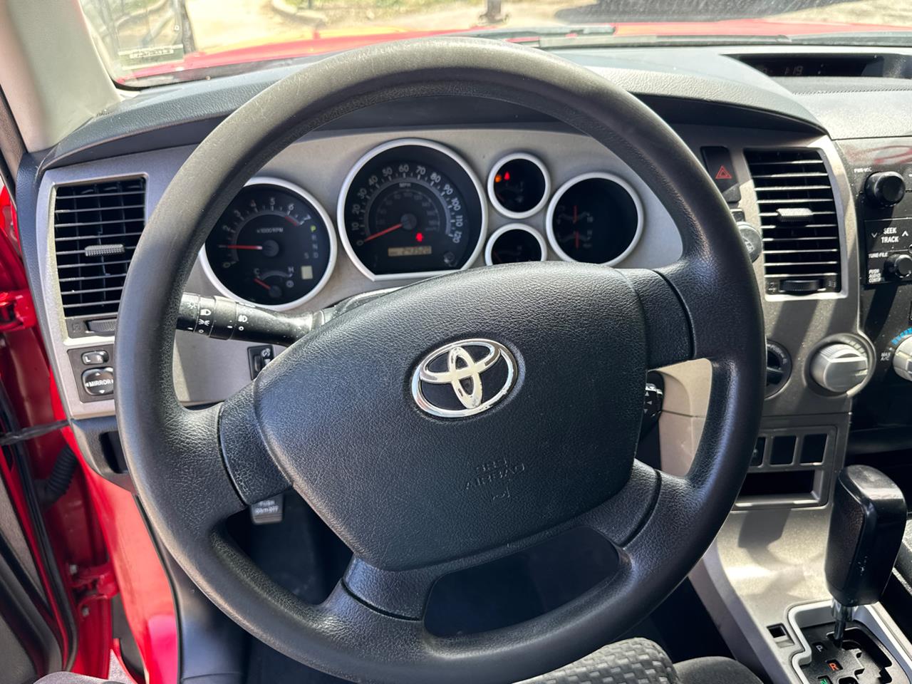 2013 Toyota Tundra 4WD Truck