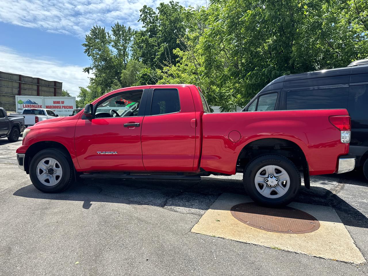 2013 Toyota Tundra 4WD Truck