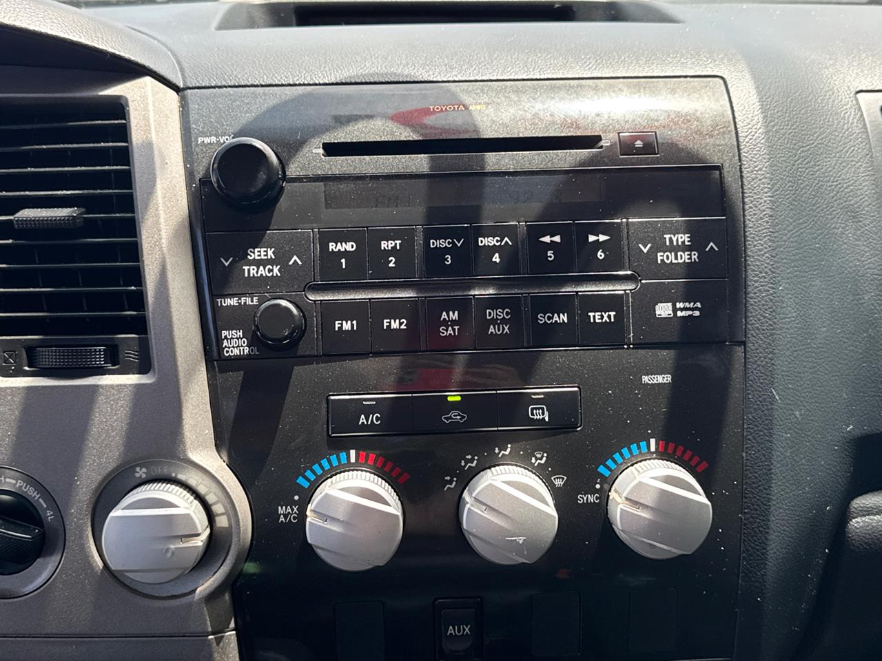 2013 Toyota Tundra 4WD Truck