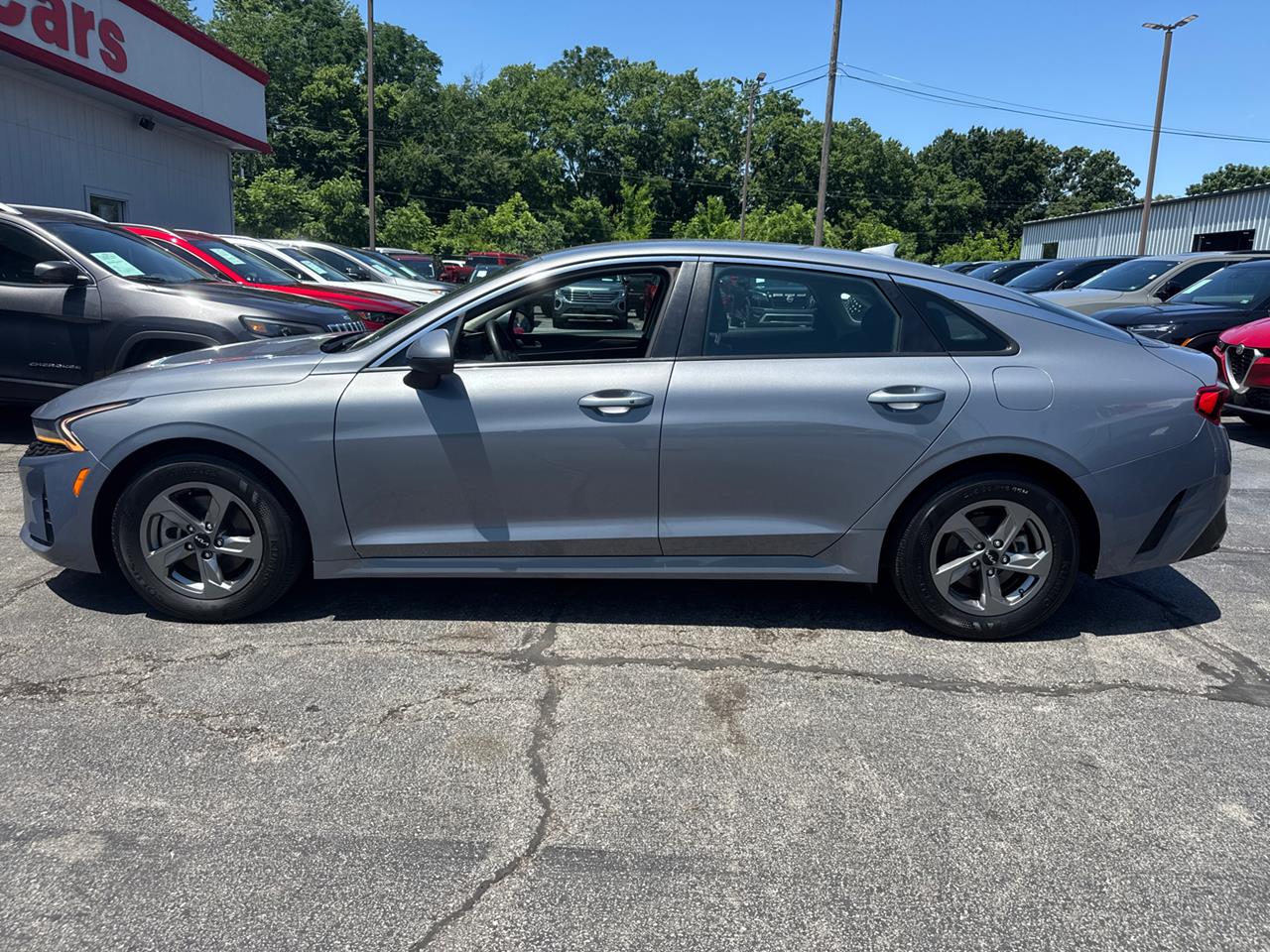 2023 Kia K5