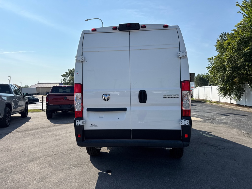 2025 Ram ProMaster Cargo Van