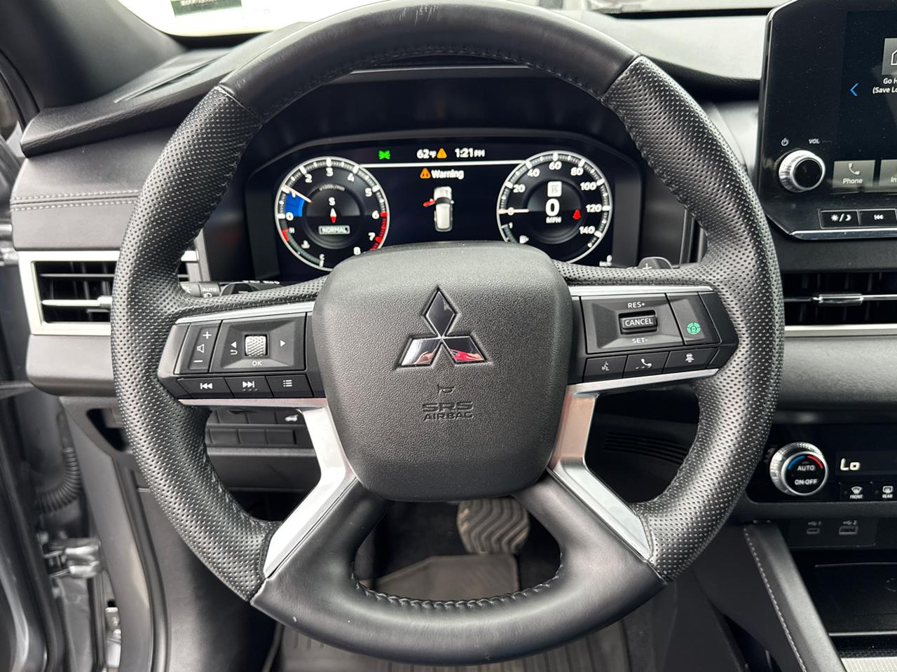 2024 Mitsubishi Outlander