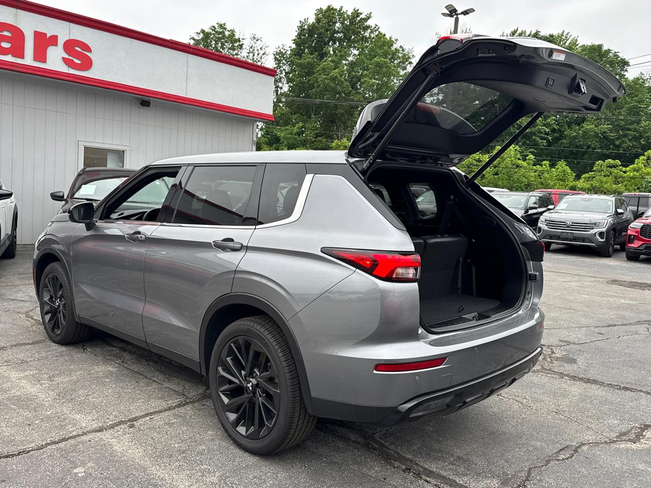 2024 Mitsubishi Outlander