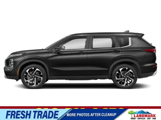 Used 2022 Mitsubishi Outlander SE Crossovers