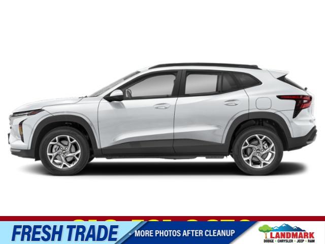 Used 2024 Chevrolet Trax LT Crossovers