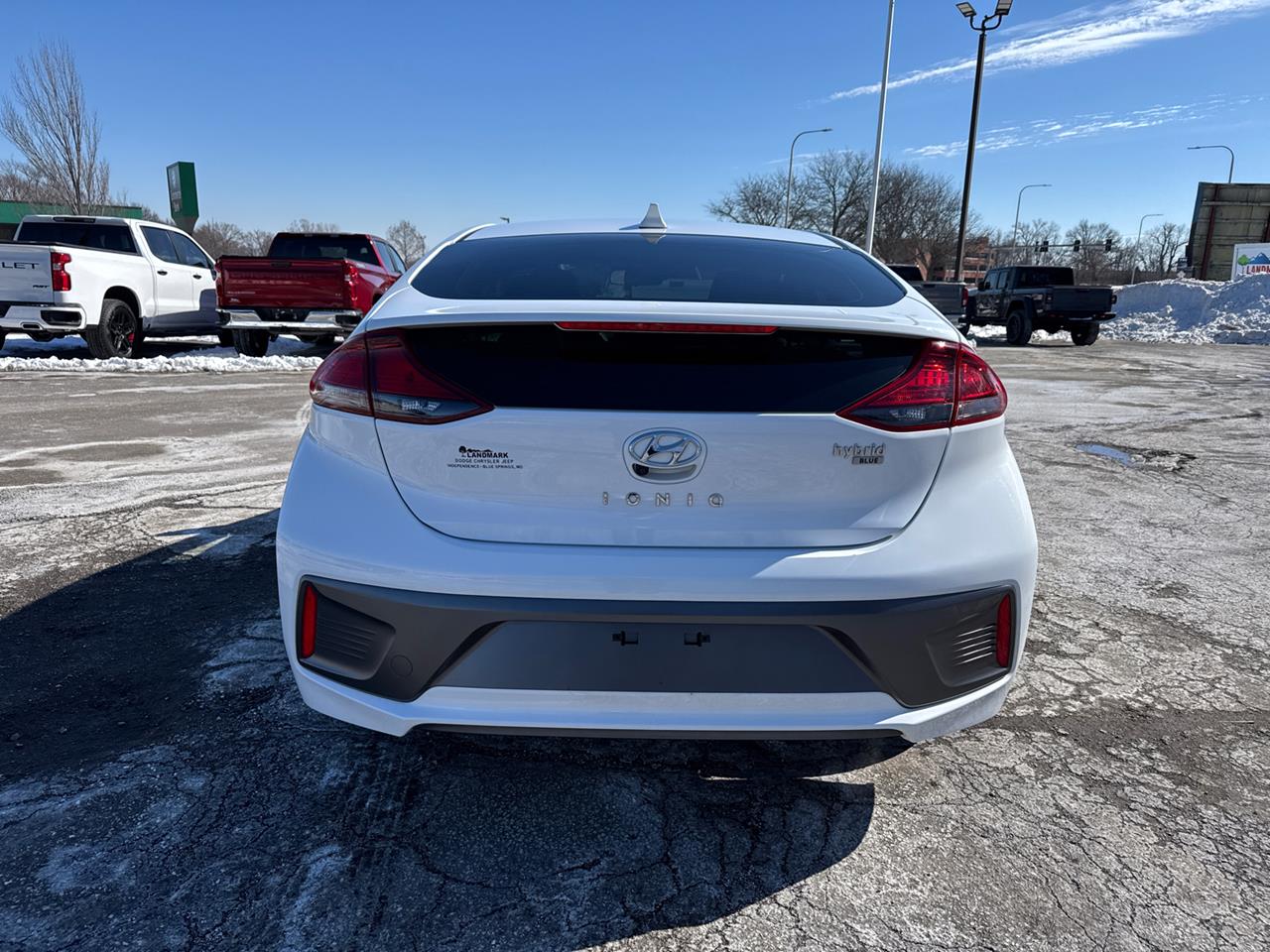 2022 Hyundai Ioniq Hybrid