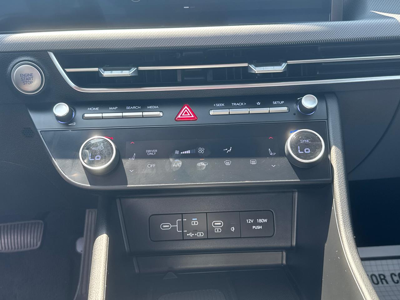 2024 Hyundai Sonata Hybrid