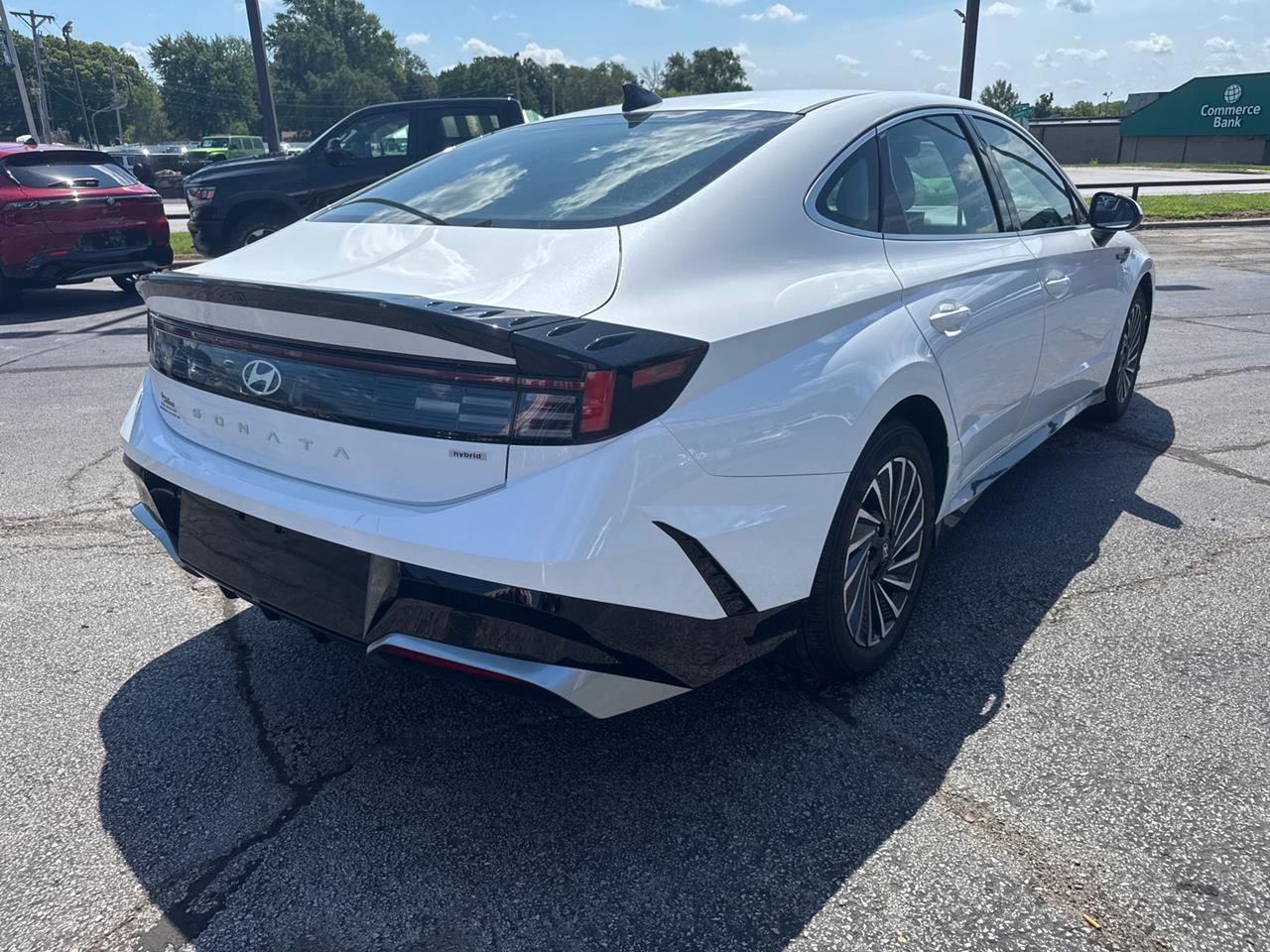 2024 Hyundai Sonata Hybrid