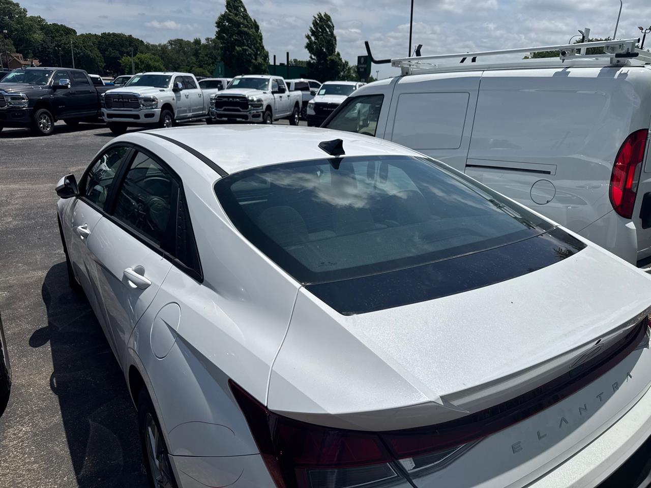 2025 Hyundai Elantra