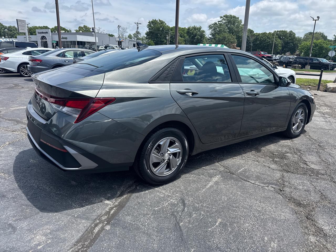 2024 Hyundai Elantra