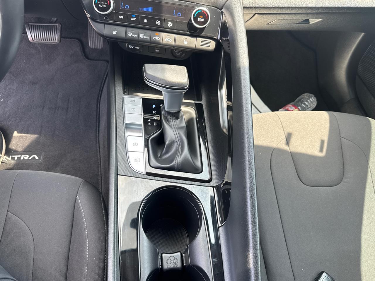 2022 Hyundai Elantra