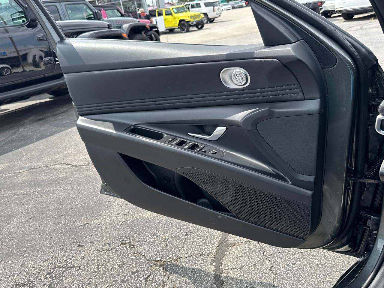 2024 Hyundai Elantra