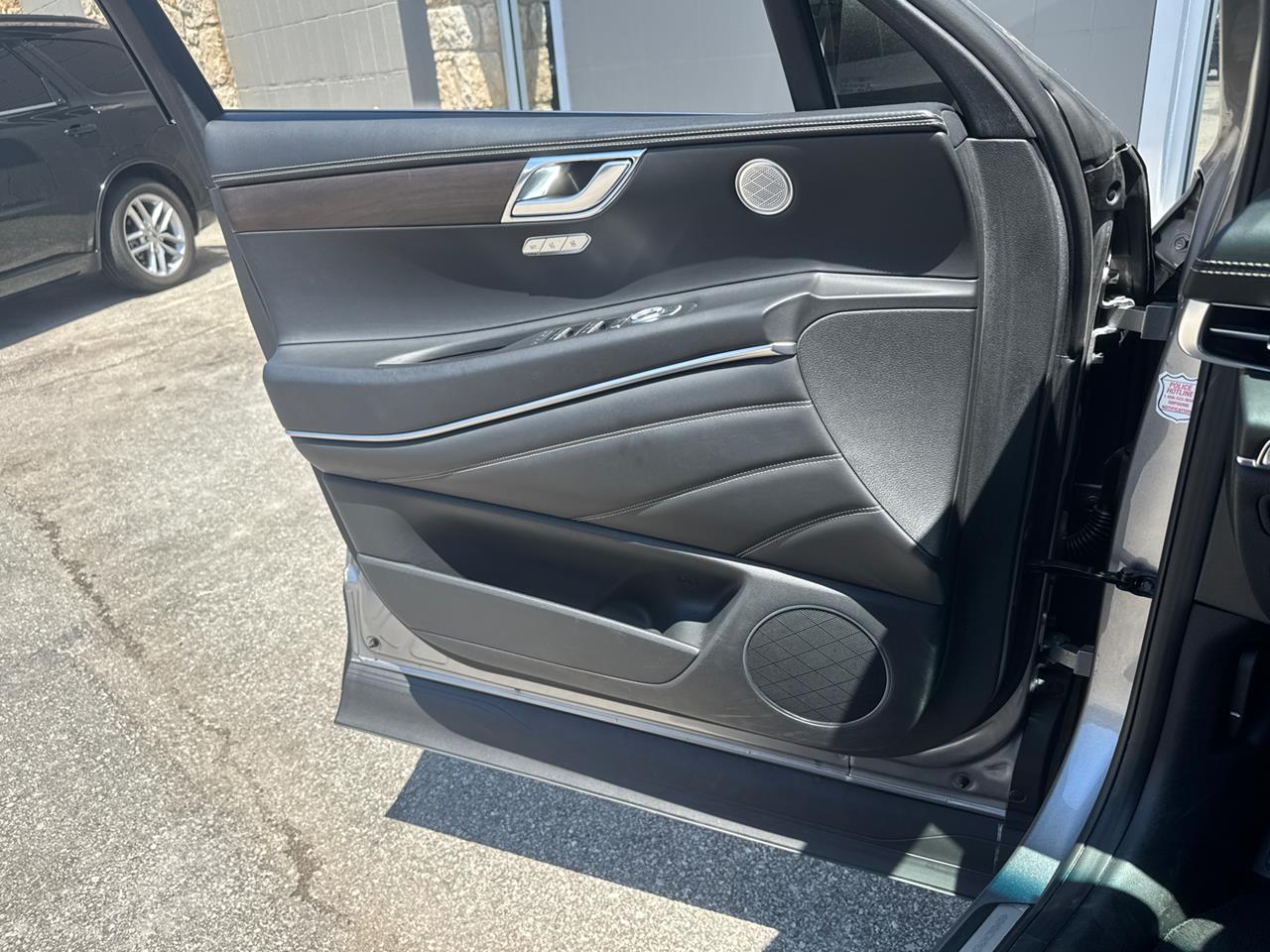 2024 Genesis GV80