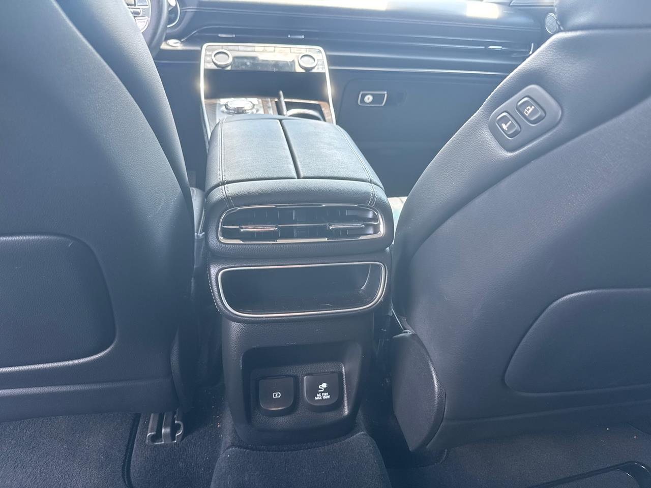 2024 Genesis GV80