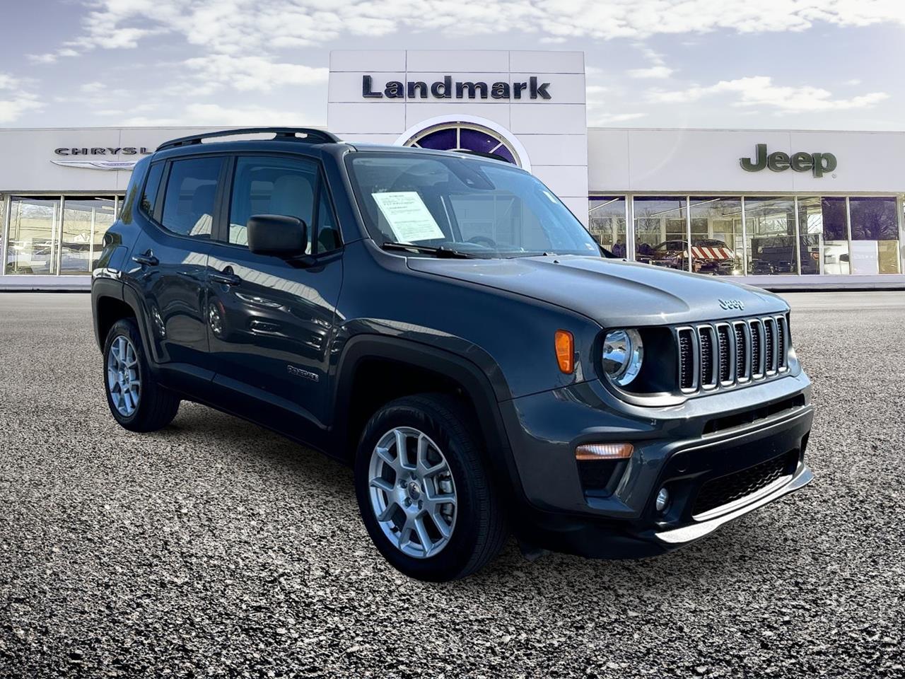 Used 2022 Jeep Renegade Latitude Crossovers