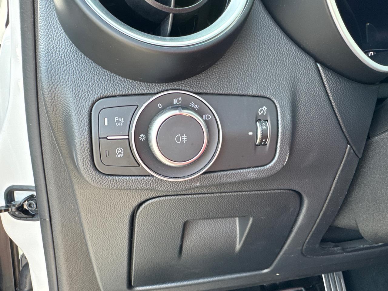 2024 Alfa Romeo Stelvio