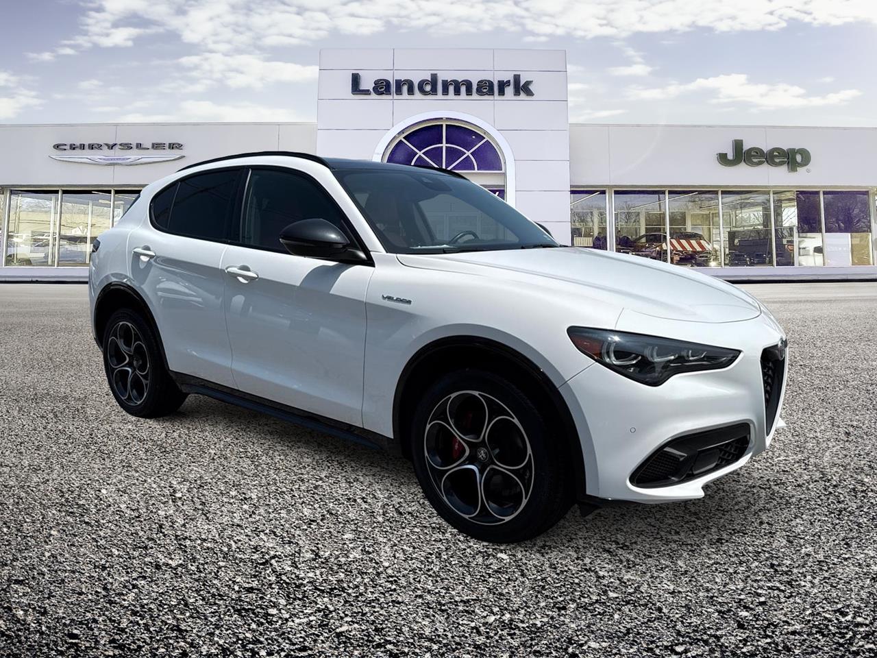 2024 Alfa Romeo Stelvio
