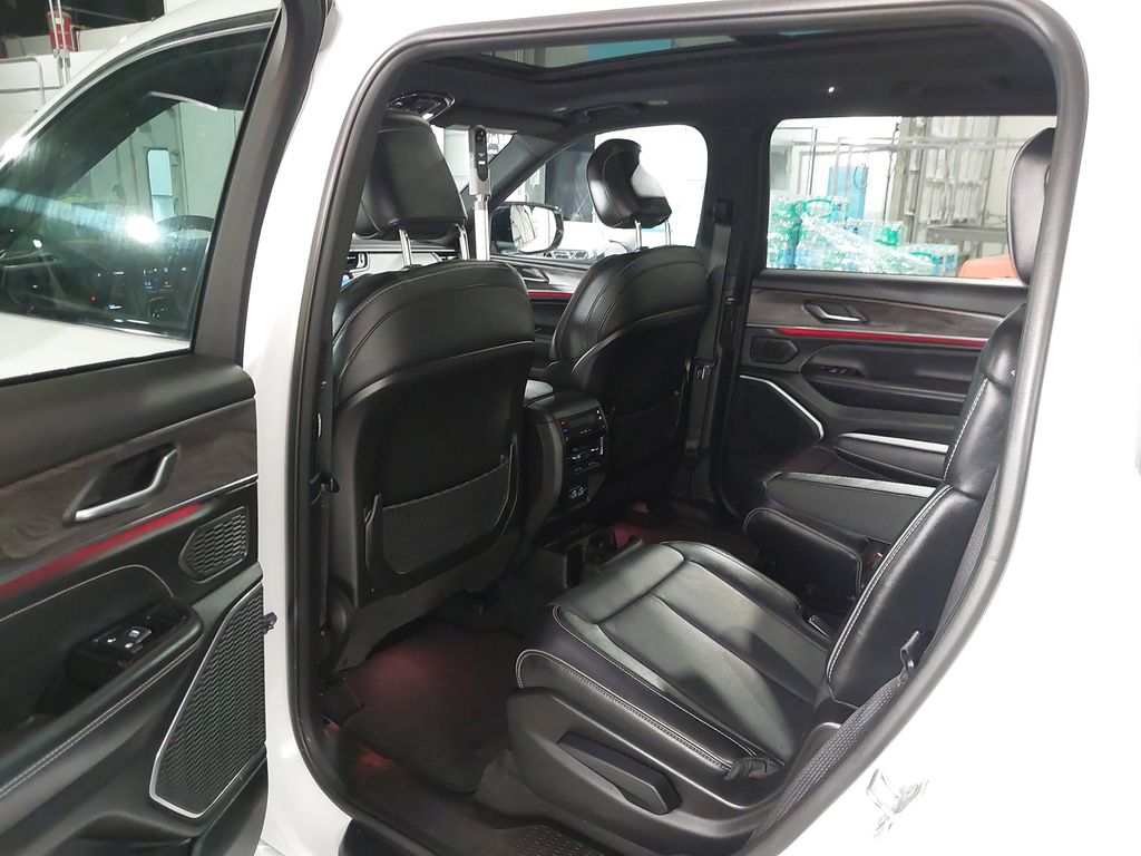 2023 Jeep Grand Cherokee L