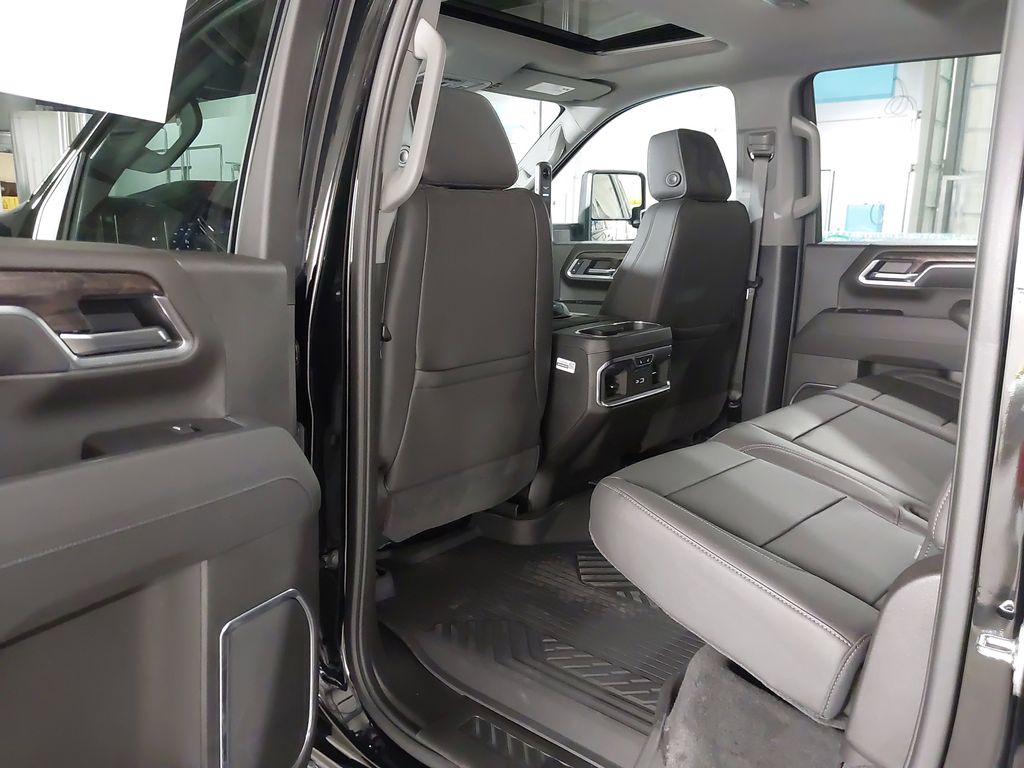 2025 Chevrolet Silverado 2500