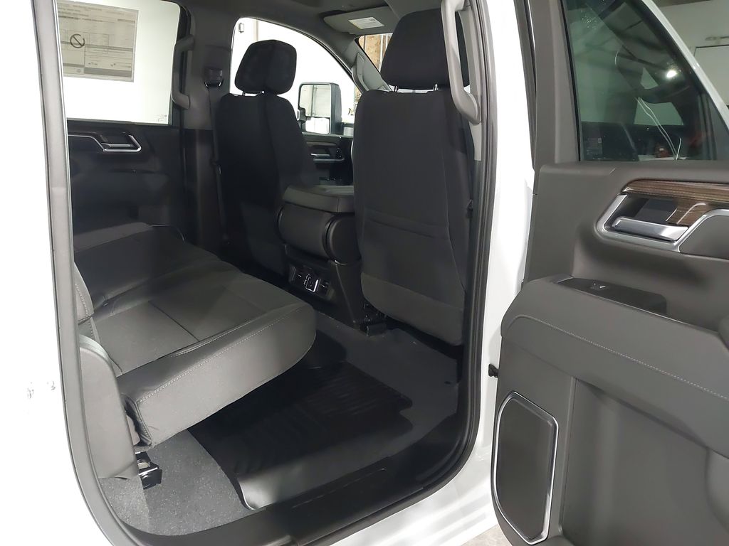 2026 Chevrolet Silverado 3500