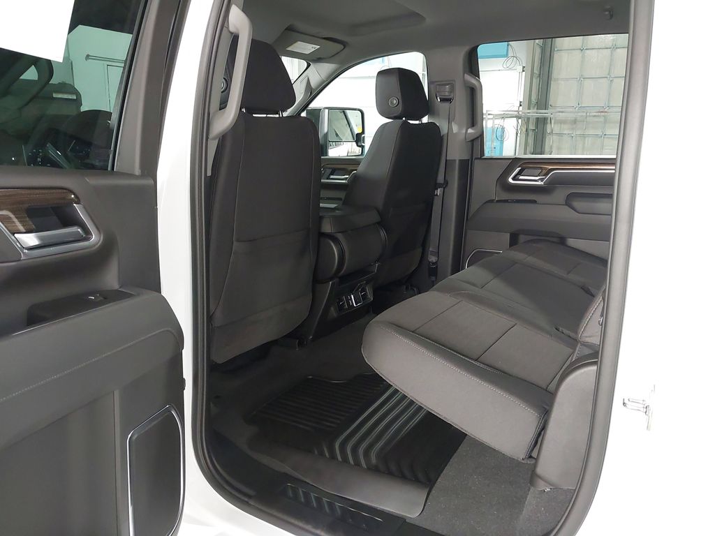 2026 Chevrolet Silverado 3500