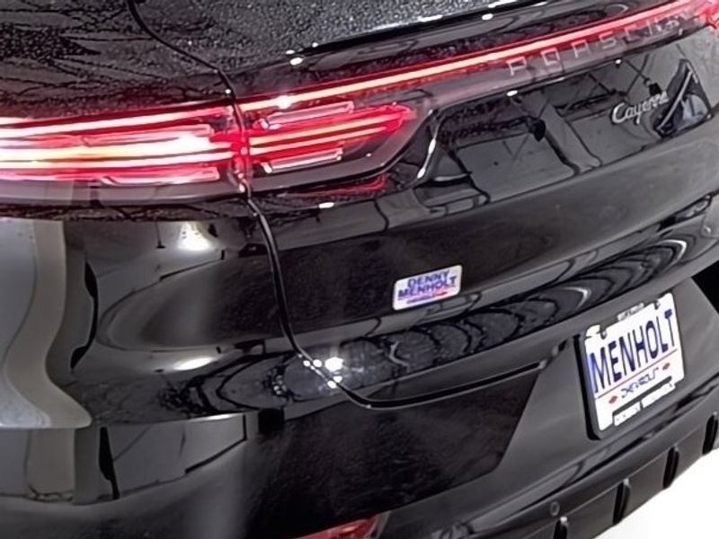 2023 Porsche Cayenne